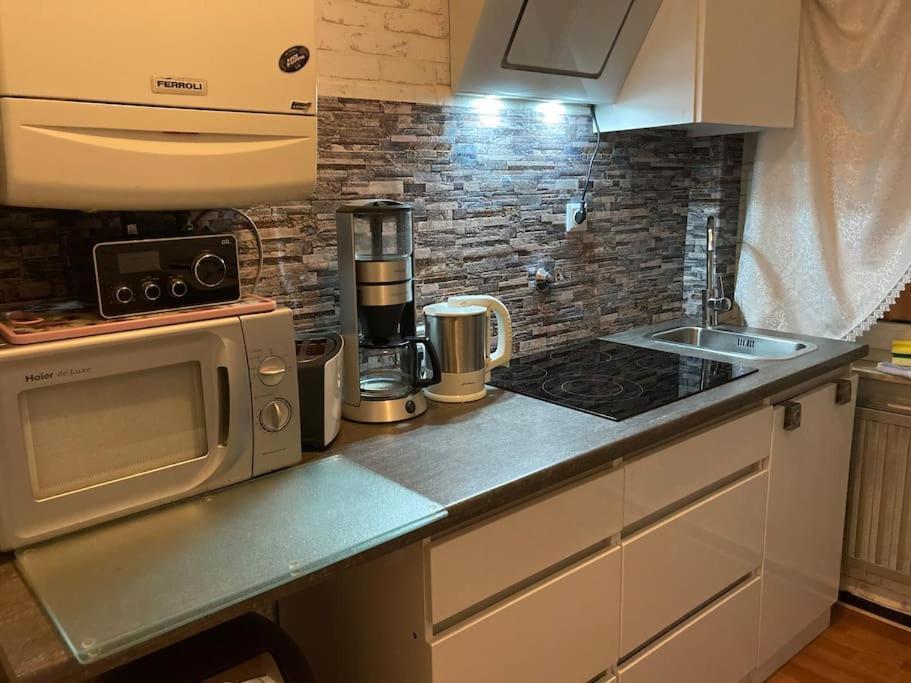 Toll Apartment Am Rhein Netflix Internet 1000 Mbits, Free Parking Duisburg Exterior photo